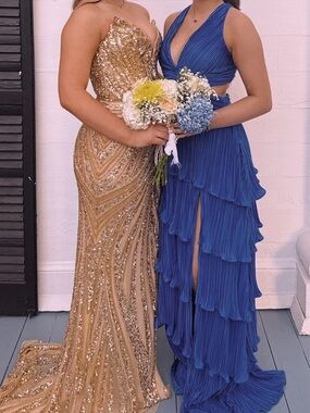 Sherri Hill | Dresses | Vguc Sherri Hill Sz Gold Glass Mirror Dress Hemmed To 55 With 6 Inch Heels | Poshmark Sherri Hill | Dresses | Vguc Sherri Hill Sz Gold Glass Mirror Dress Hemmed To 55 With 6 Inch Heels | Poshmark